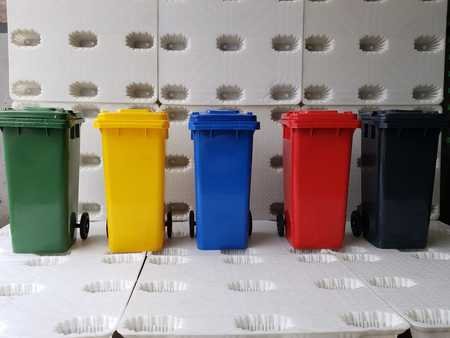 Tacho contenedor de residuos de 120L - Image 5