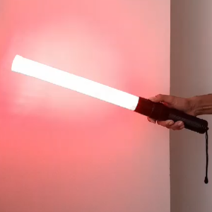 BASTON LUMINOSO 54CM, BICOLOR A PILAS