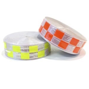 CINTA REFLECTIVA CUADRADOS, 5CM, P/COSER