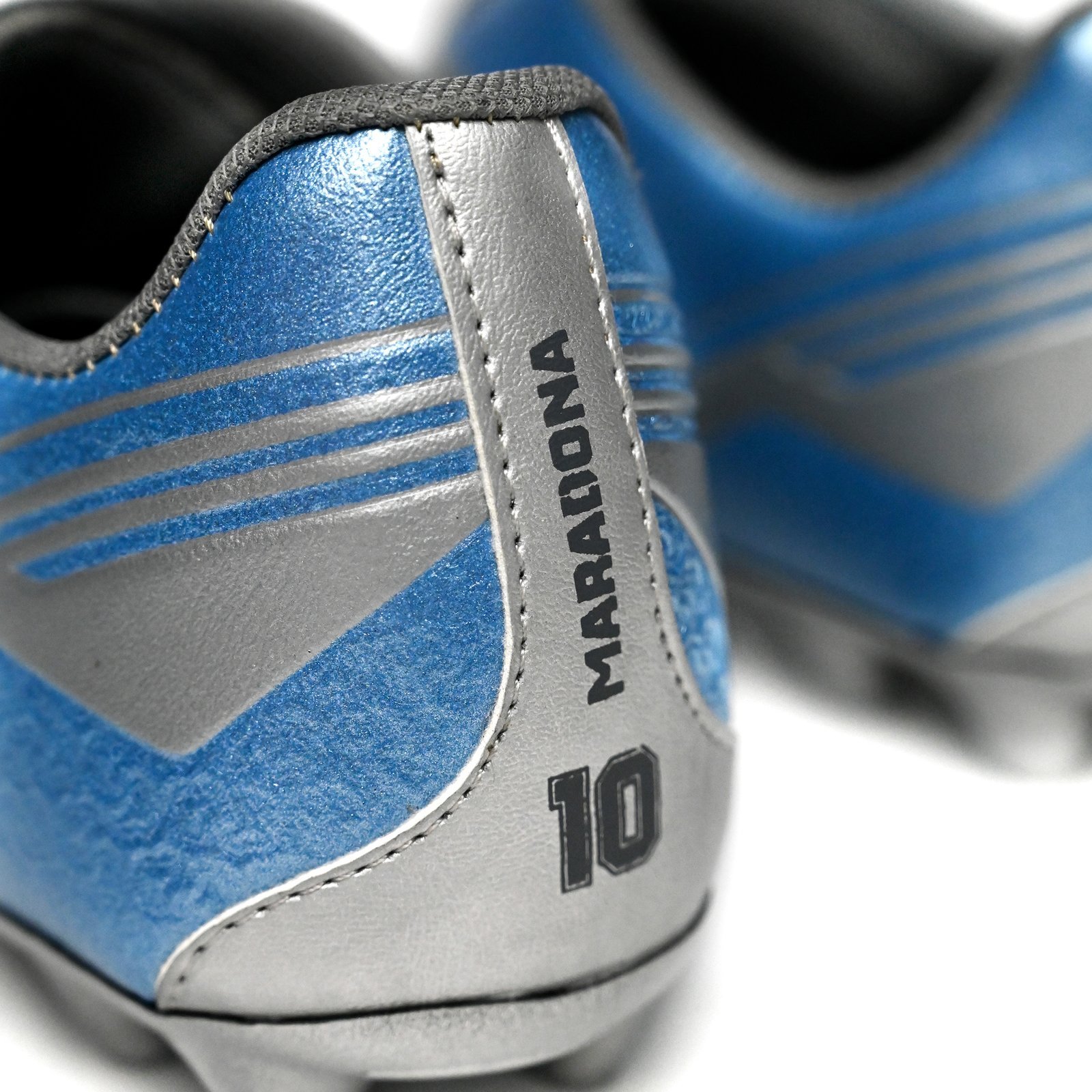 BOTIN DE FUTBOL - MARADONA | COLECCIÓN 1984 - Image 2